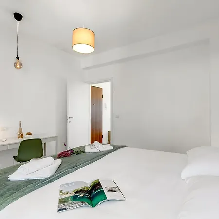 Luce Terra Apartman Stresa