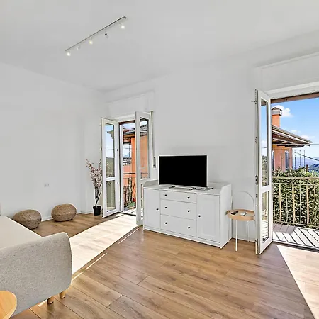 Luce Terra Appartement Stresa