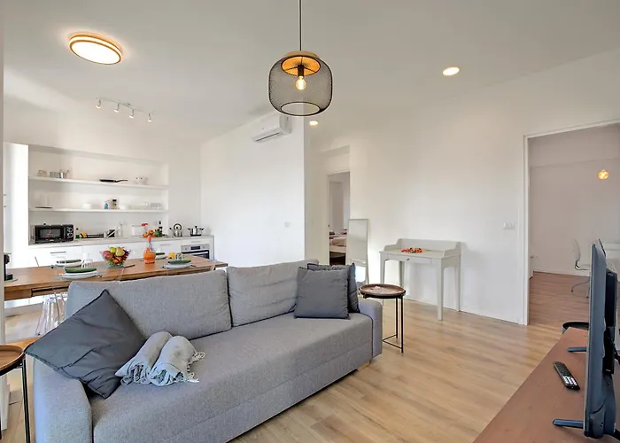 Luce Terra * ستريزا