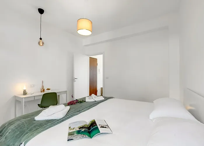 Luce Terra شقة ستريزا